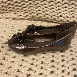 Kenneth Cole Reaction Metallic Sequin Pewter Peep Toe flats Women's Size 6
